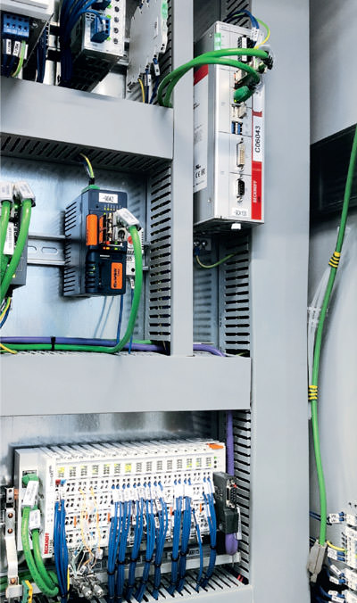 The individual processes within the Aida press lines are controlled by an Industrial PC with TwinCAT software as well as various EtherCAT terminals.