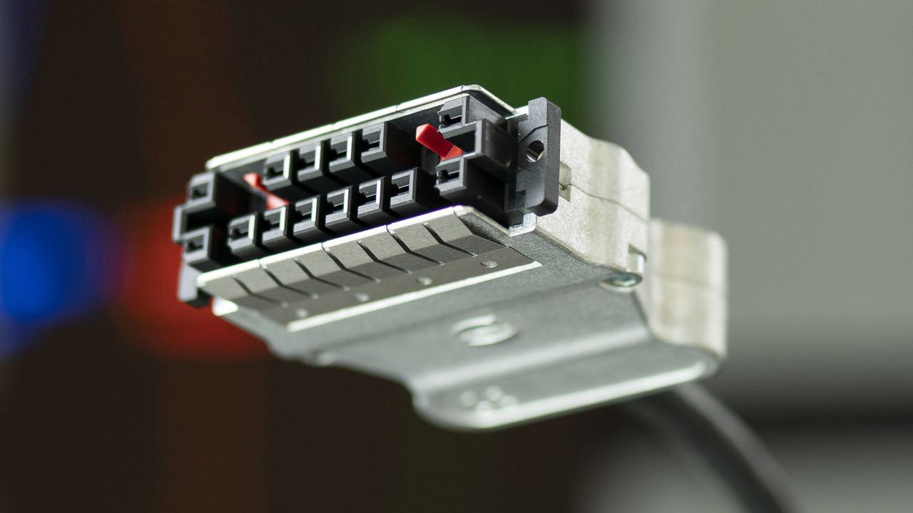HARTING har-motion connectors: developed to customer specifications.