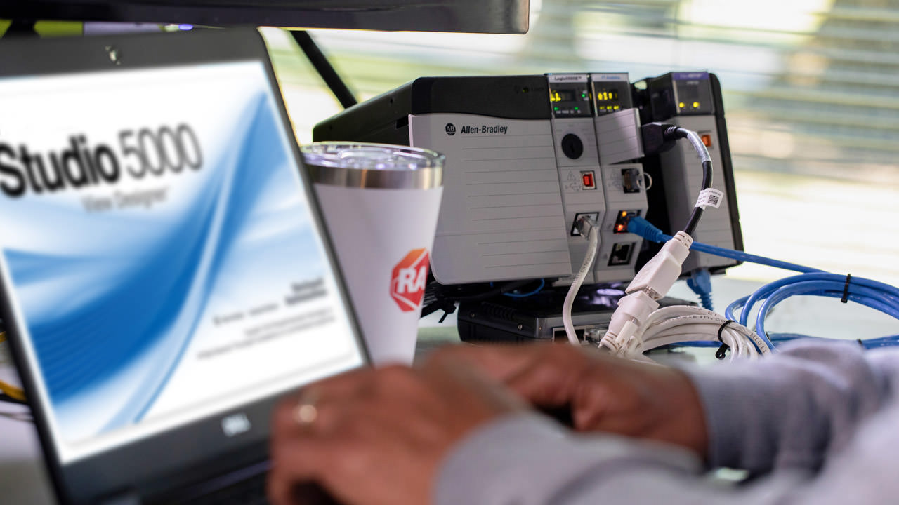 PanelView 5510 terminals now support up to 500 screens, display video and other content.