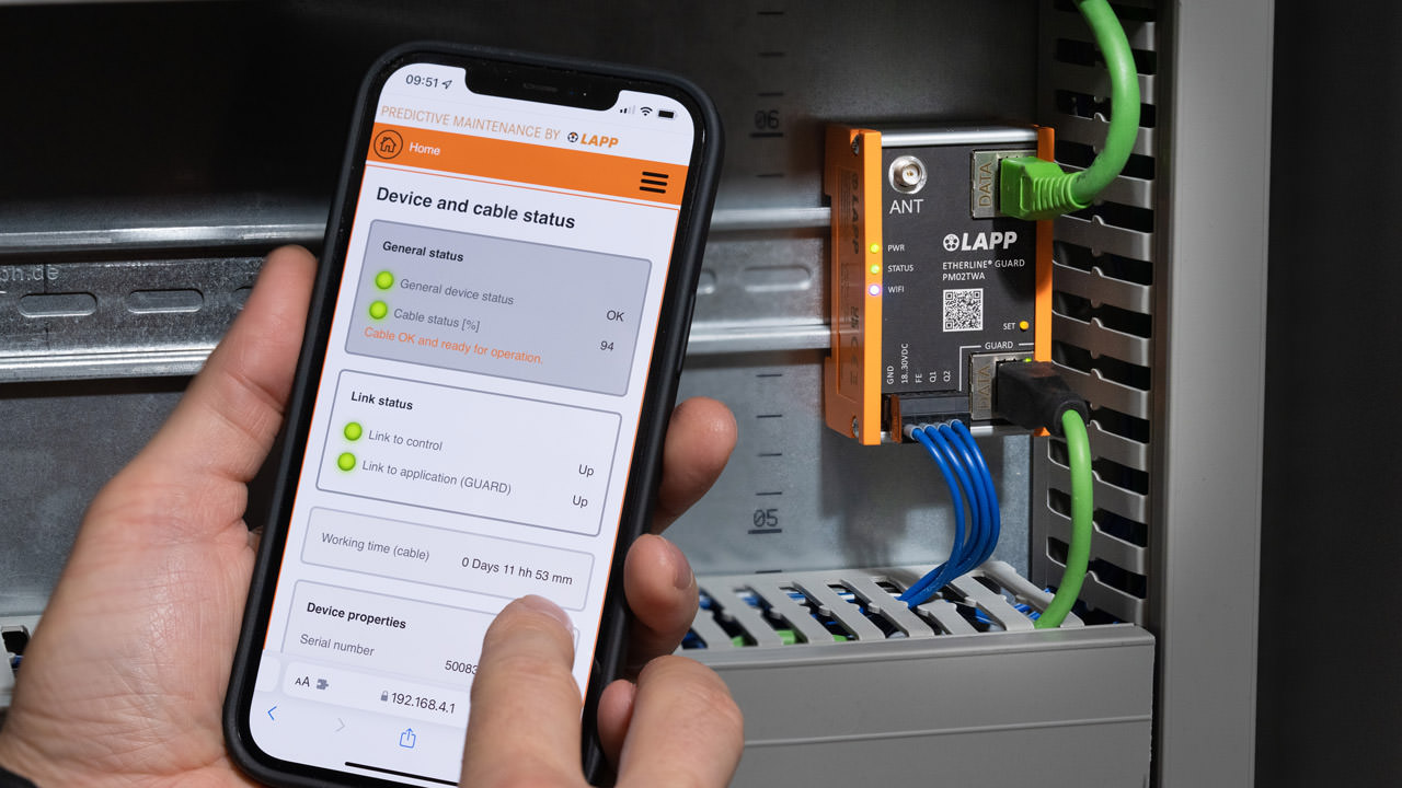 To avoid unexpected production downtimes and reduce maintenance costs, Industry 4.0 and digitalisation provide an even more efficient alternative: the concept of predictive maintenance. 