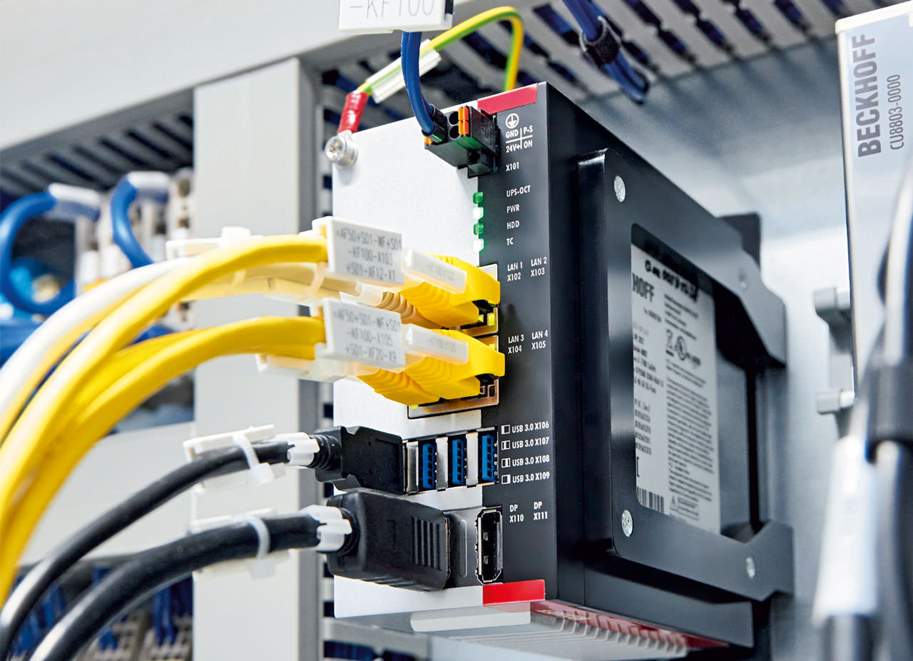 A C6030 ultra-compact Industrial PC provides optimal computing power for central control of all process sequences.