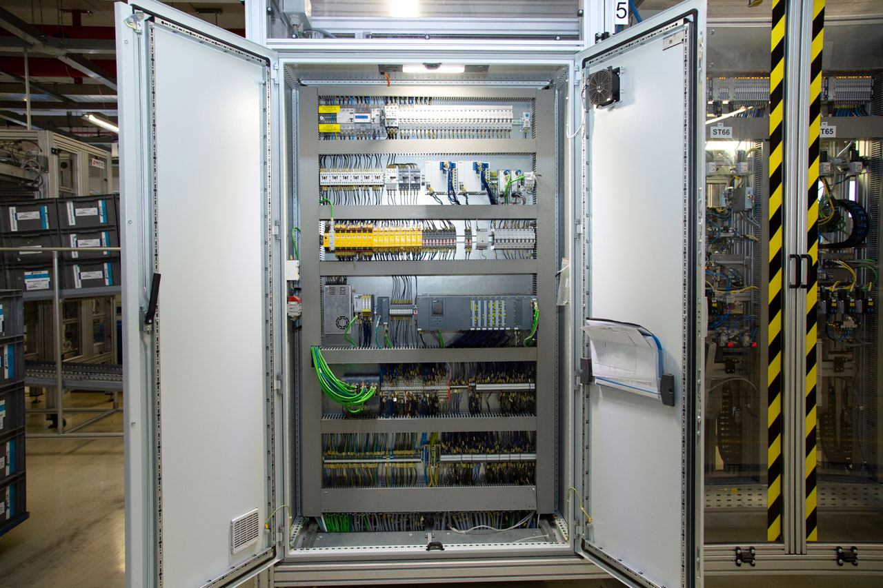 Switchboard with connected Scalance S615 for higher cybersecurity for each production line.